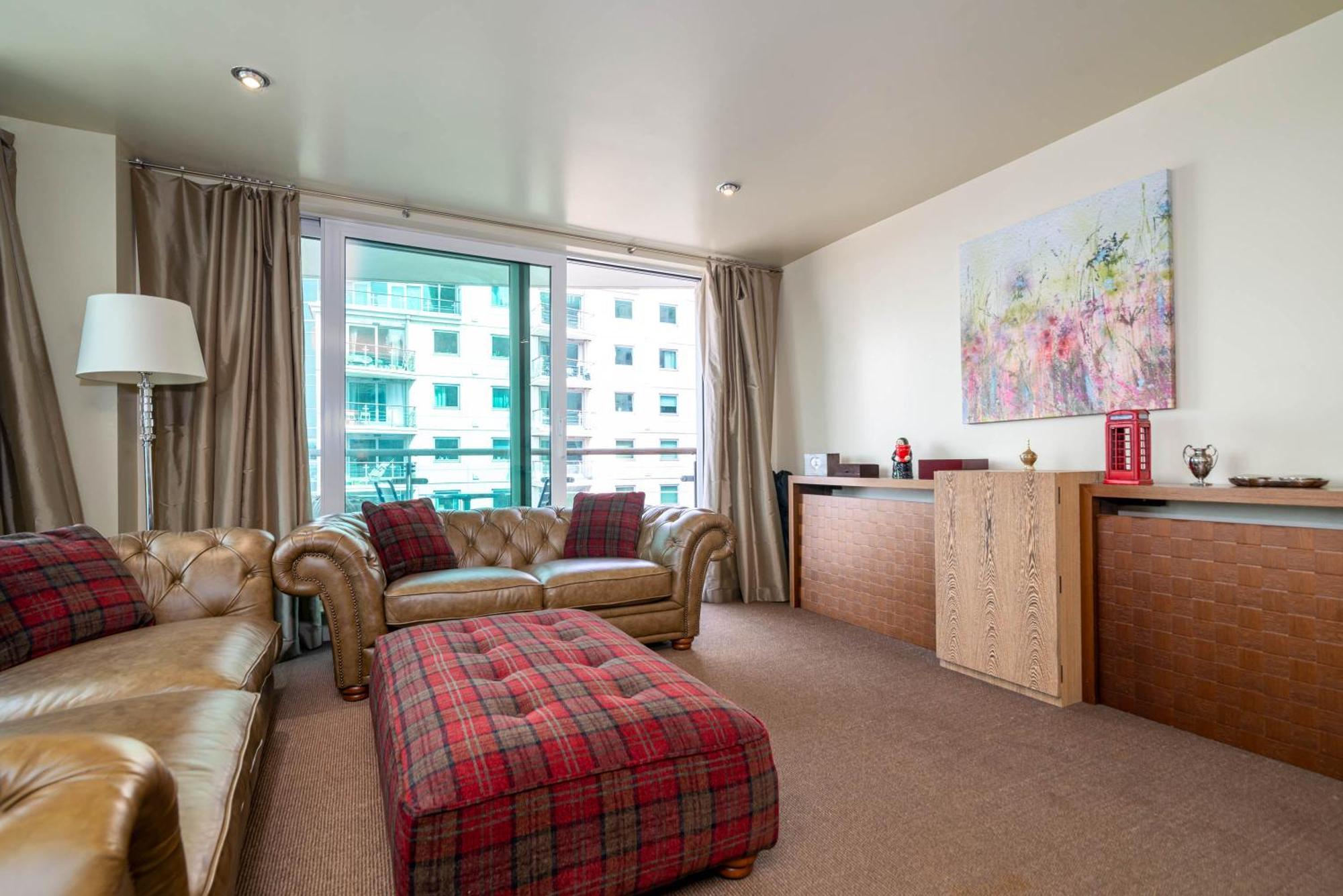 Fabulous 3 Bed Apartment In Vauxhall London Exterior photo